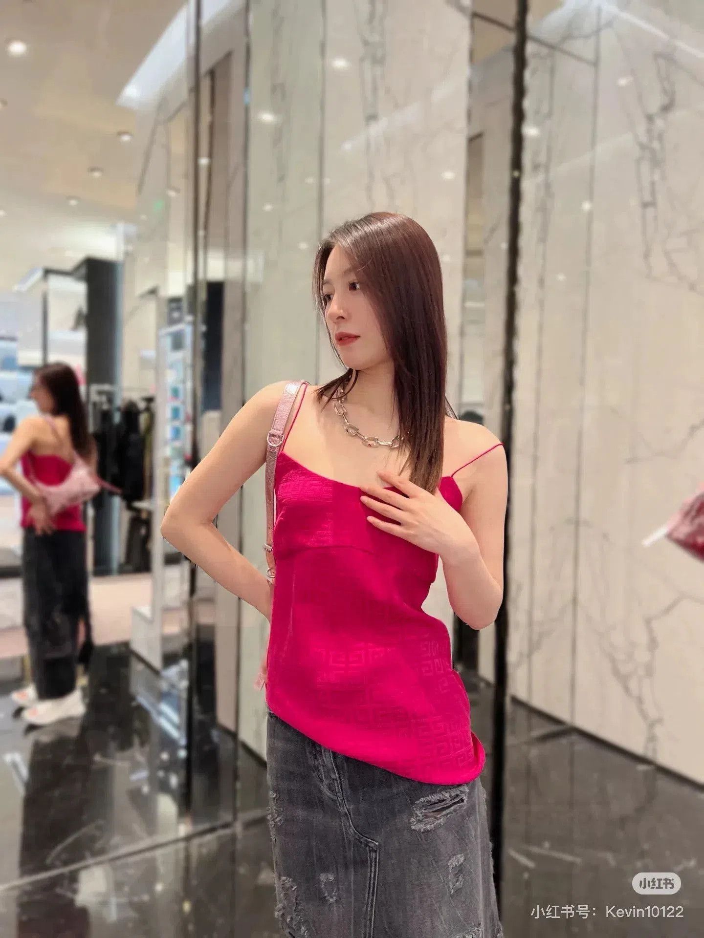 Givenchy Givenchy 4G Logo Camisole. Size XS / US 0-2 / IT 36-38 - 3 Thumbnail