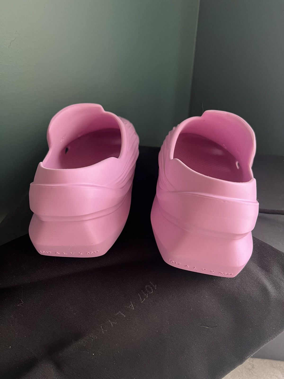 1017 ALYX 9SM 1017 Alyx 9sm Mono Slip On Size US 8 / EU 41 - 3 Thumbnail