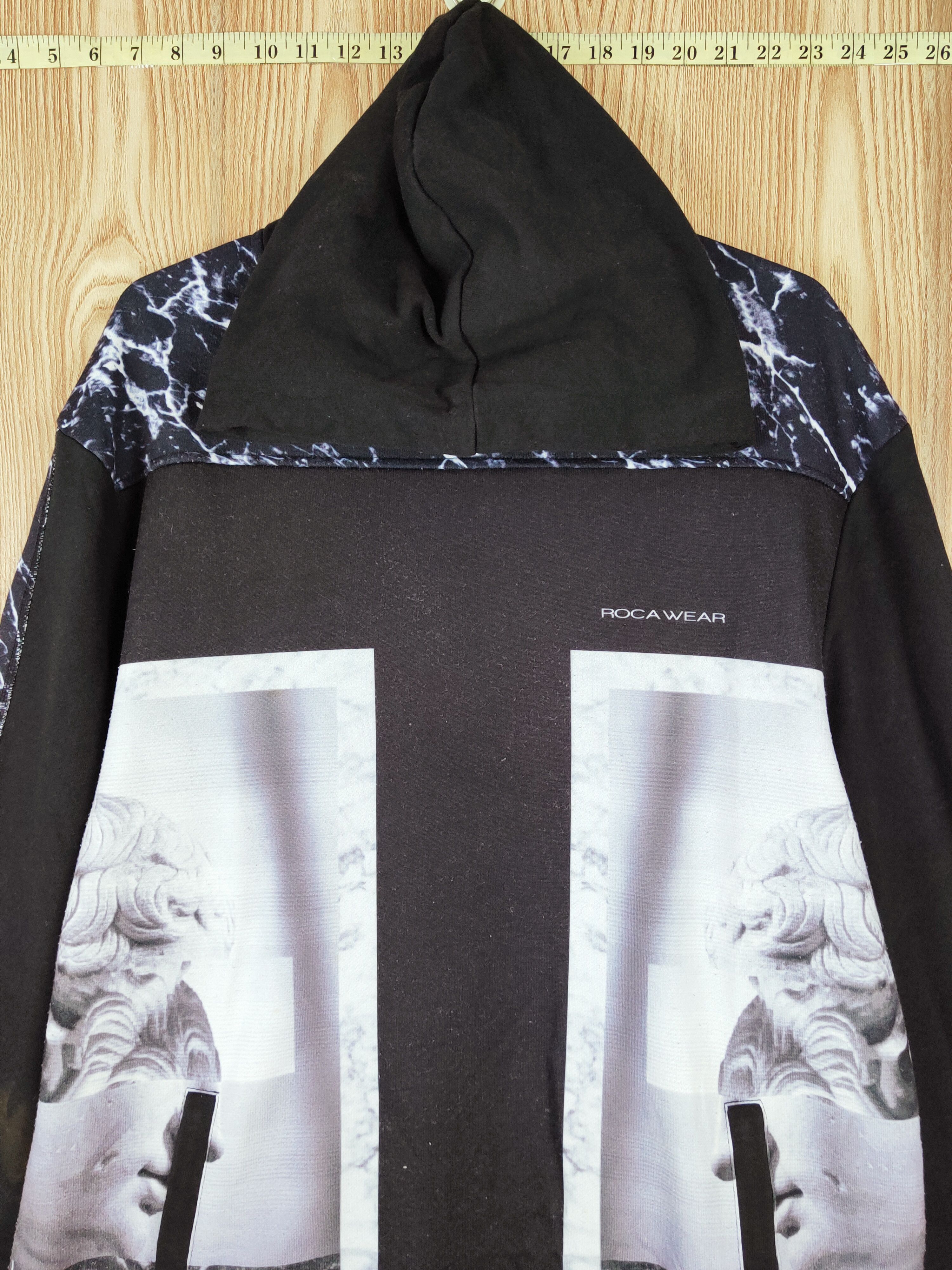 Rocawear × Vintage Rocawear Vintage Black Hoodie Sweatshirts Size US XXL / EU 58 / 5 - 2 Thumbnail
