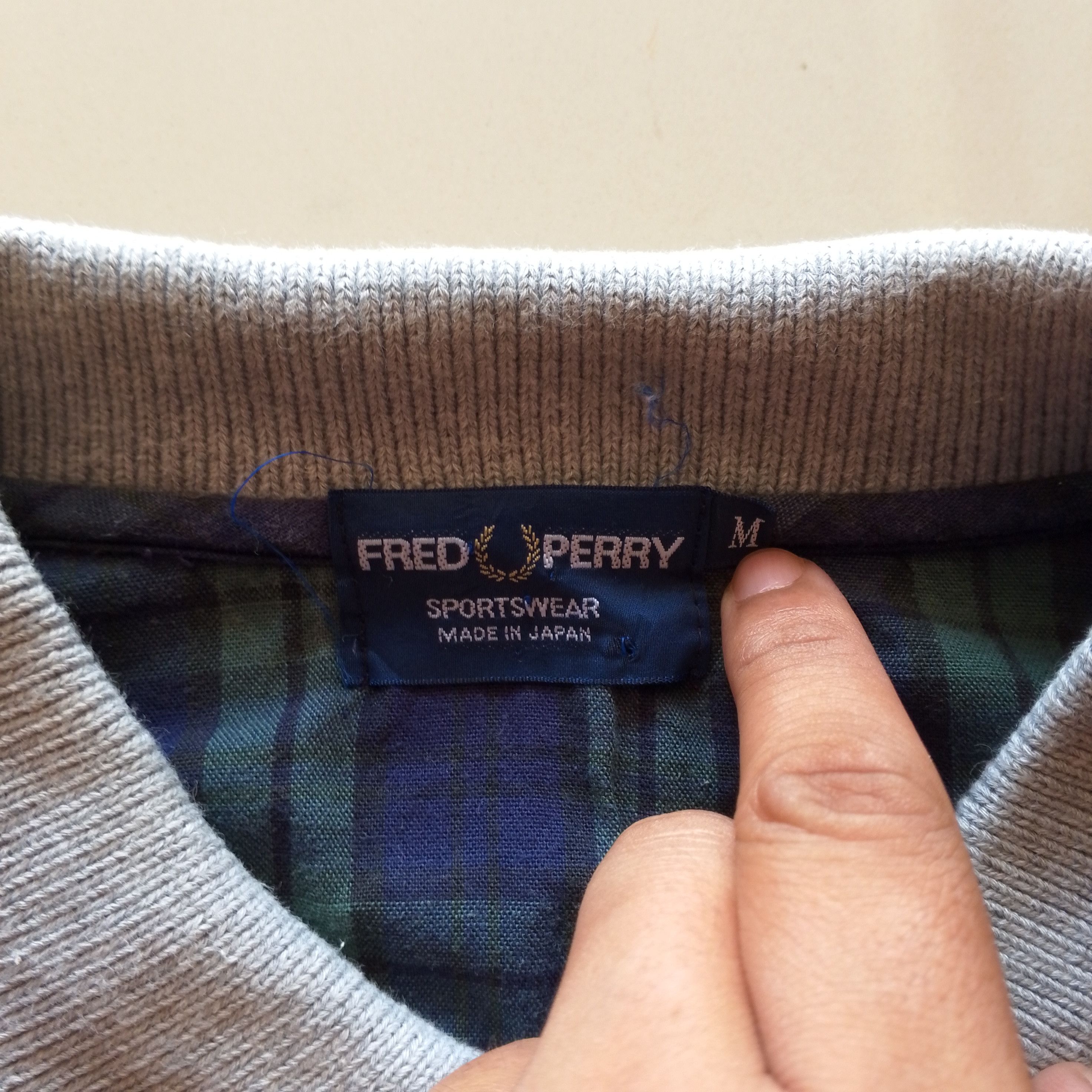Fred Perry Rare Fred Perry V Neck Jumper included Collar Knitwear Size US M / EU 48-50 / 2 - 5 Thumbnail