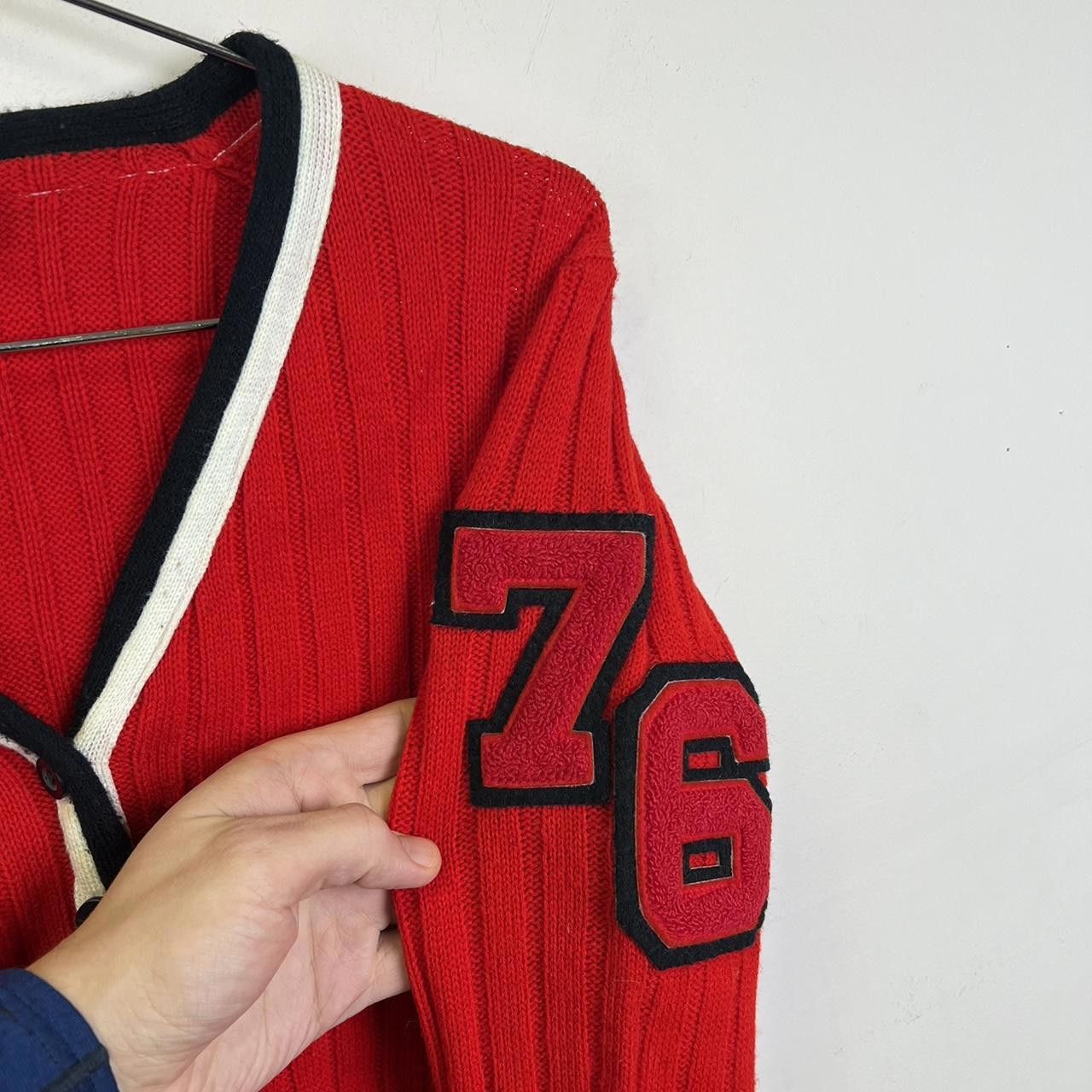 Designer Vintage Red Cardigan with 76 Patch 80s1 Size L / US 10 / IT 46 - 3 Thumbnail
