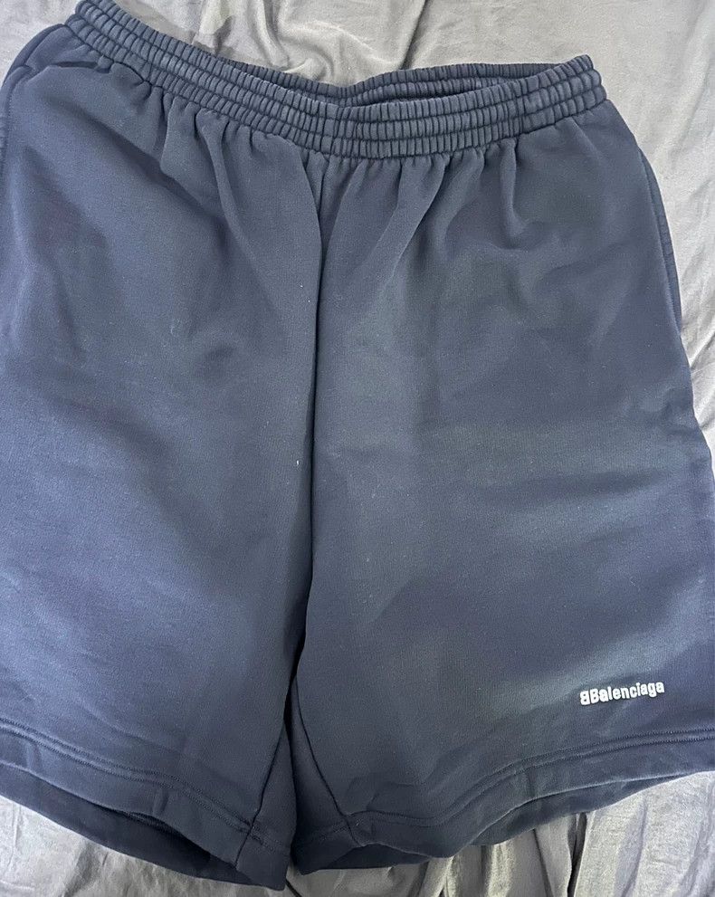 Balenciaga Balenciaga size S Embroidered shorts Size US 27 - 1 Thumbnail