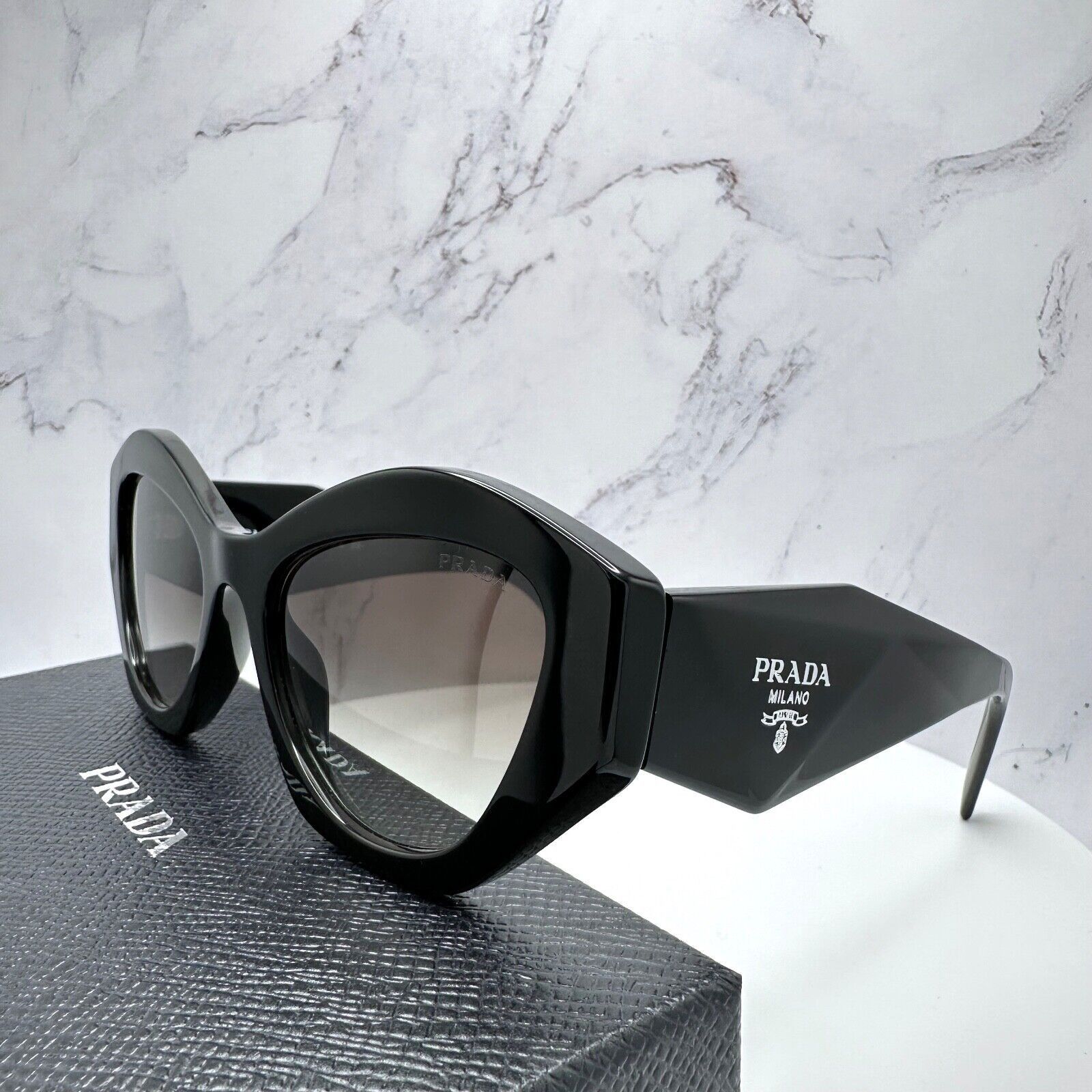 Prada New PRADA Sunglasses Black Acetate Geometric Rectangle Size ONE SIZE - 2 Thumbnail