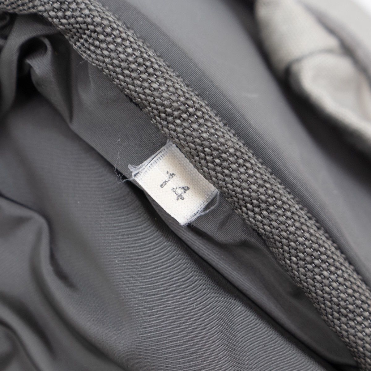 Prada RARE VTG PRADA 1999SS Linea Rossa Big Tab Backpack Grey Size ONE SIZE - 18 Thumbnail