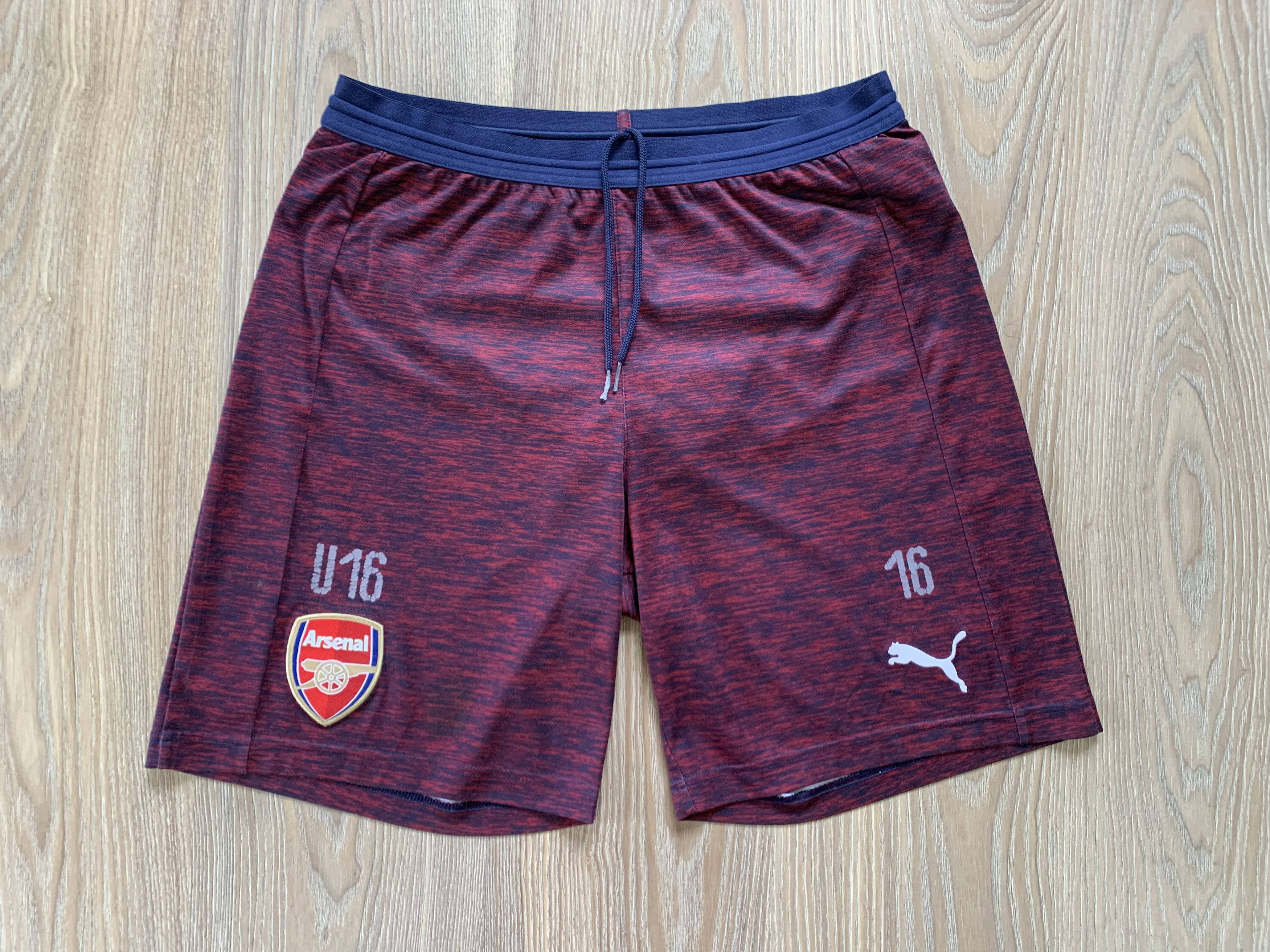 Puma Puma Arsenal Football Shorts 2017 Size US 32 / EU 48 - 2 Thumbnail