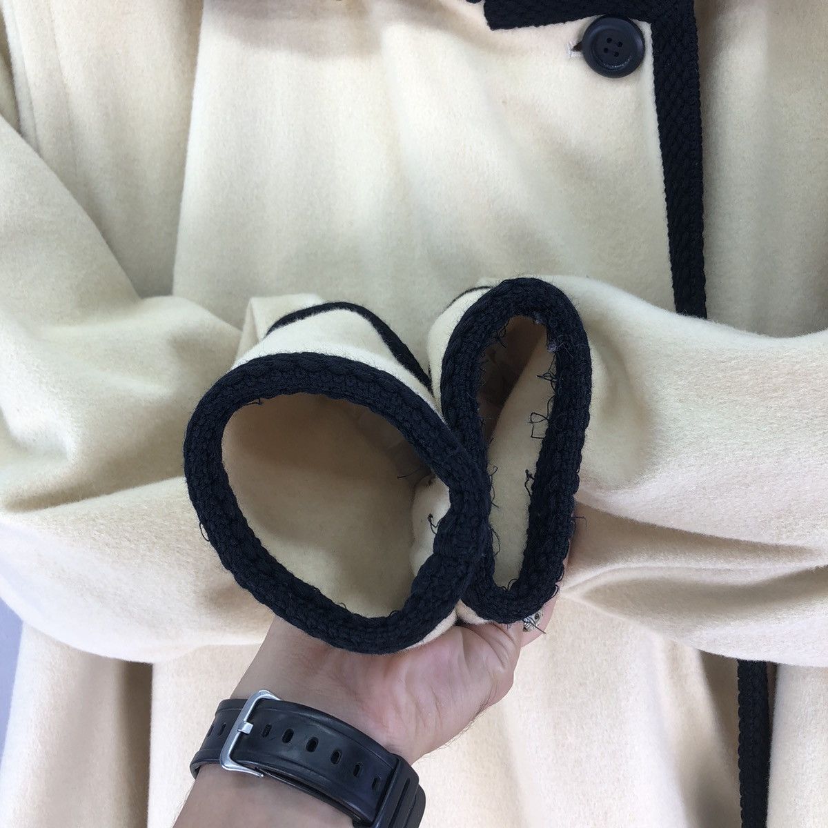 Yves Saint Laurent Archive 80’s Yves Saint Laurent Difussion Femme Heavy Coat Size M / US 6-8 / IT 42-44 - 13 Thumbnail