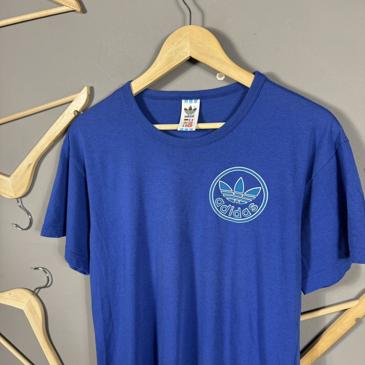 Adidas × Vintage Vintage 80s Adidas Blue T-shirt Size US M / EU 48-50 / 2 - 6 Thumbnail