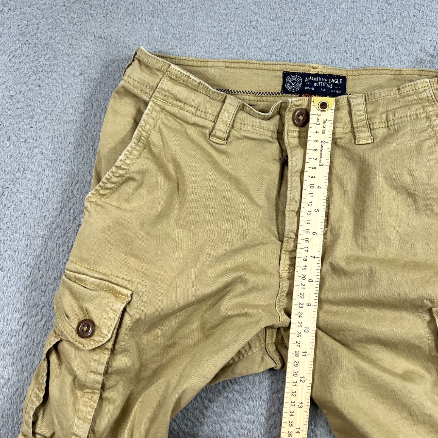 American Eagle Outfitters VINTAGE American Eagle Outfitters Cargo Shorts Mens 33 Beige Cotton 11 Inseam Pockets Classic Utility Summer Mens Size US 33 - 4 Thumbnail