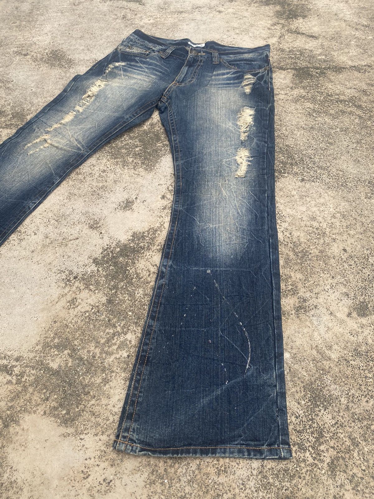 If Six Was Nine × Japanese Brand Flare Jeans Sorridere Distress Clawmark Bootcut Size US 35 - 2 Thumbnail