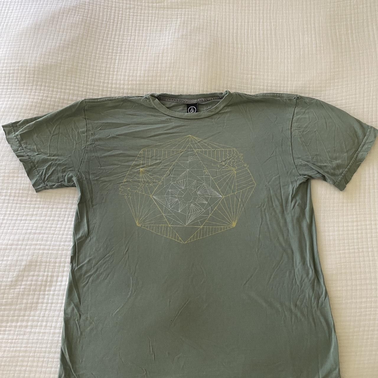 Volcom Vintage Volcom olive green Tee Size US L / EU 52-54 / 3 - 1 Thumbnail