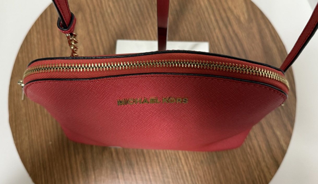 Michael Kors Michael Kors Cindy Saffiano Leather Salmon Chain Crossbody Size ONE SIZE - 3 Thumbnail