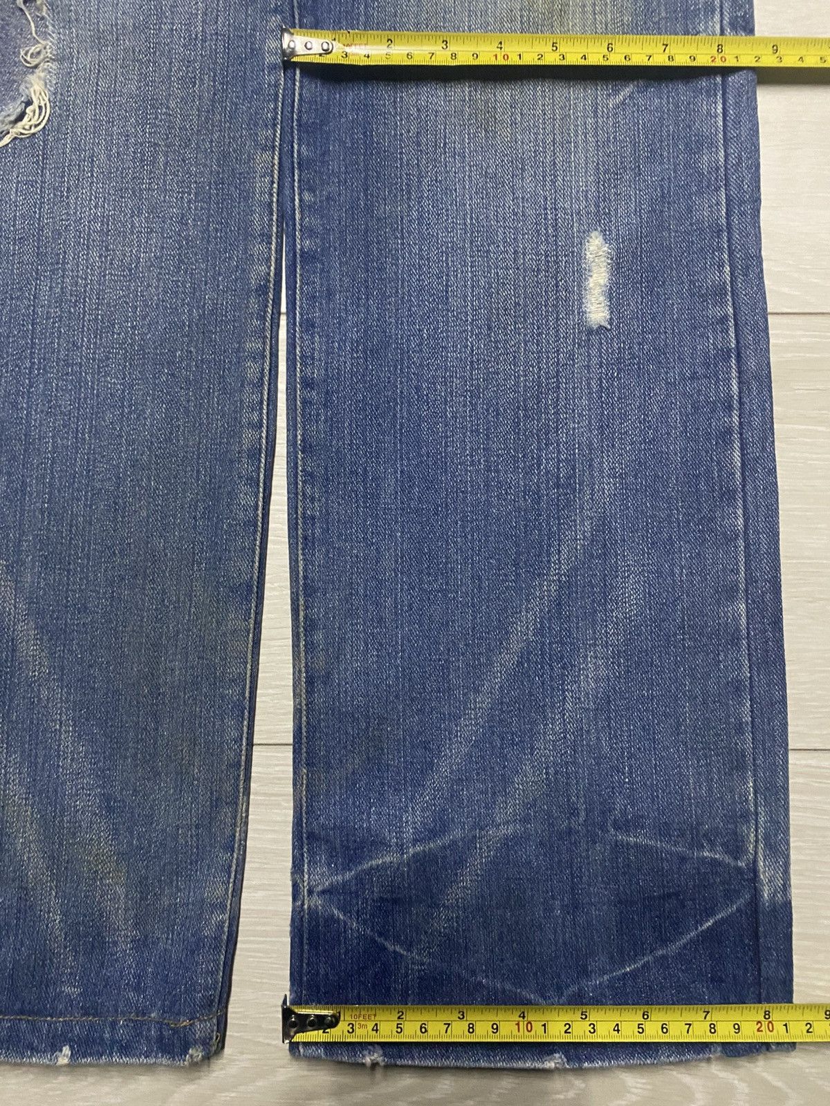 Vintage Vintage Japanese Brand Mud Wash Distressed Loose Jeans Size US 33 - 19 Thumbnail