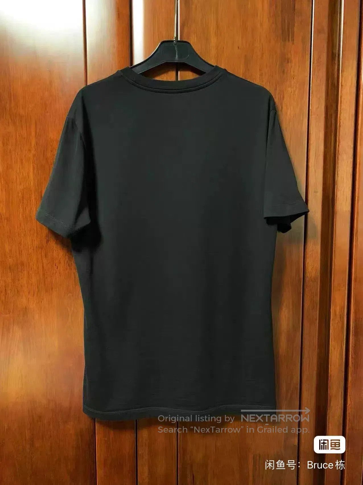 Japanese Brand Versace Men's Medusa Logo T-Shirt. Size US XL / EU 56 / 4 - 2 Thumbnail