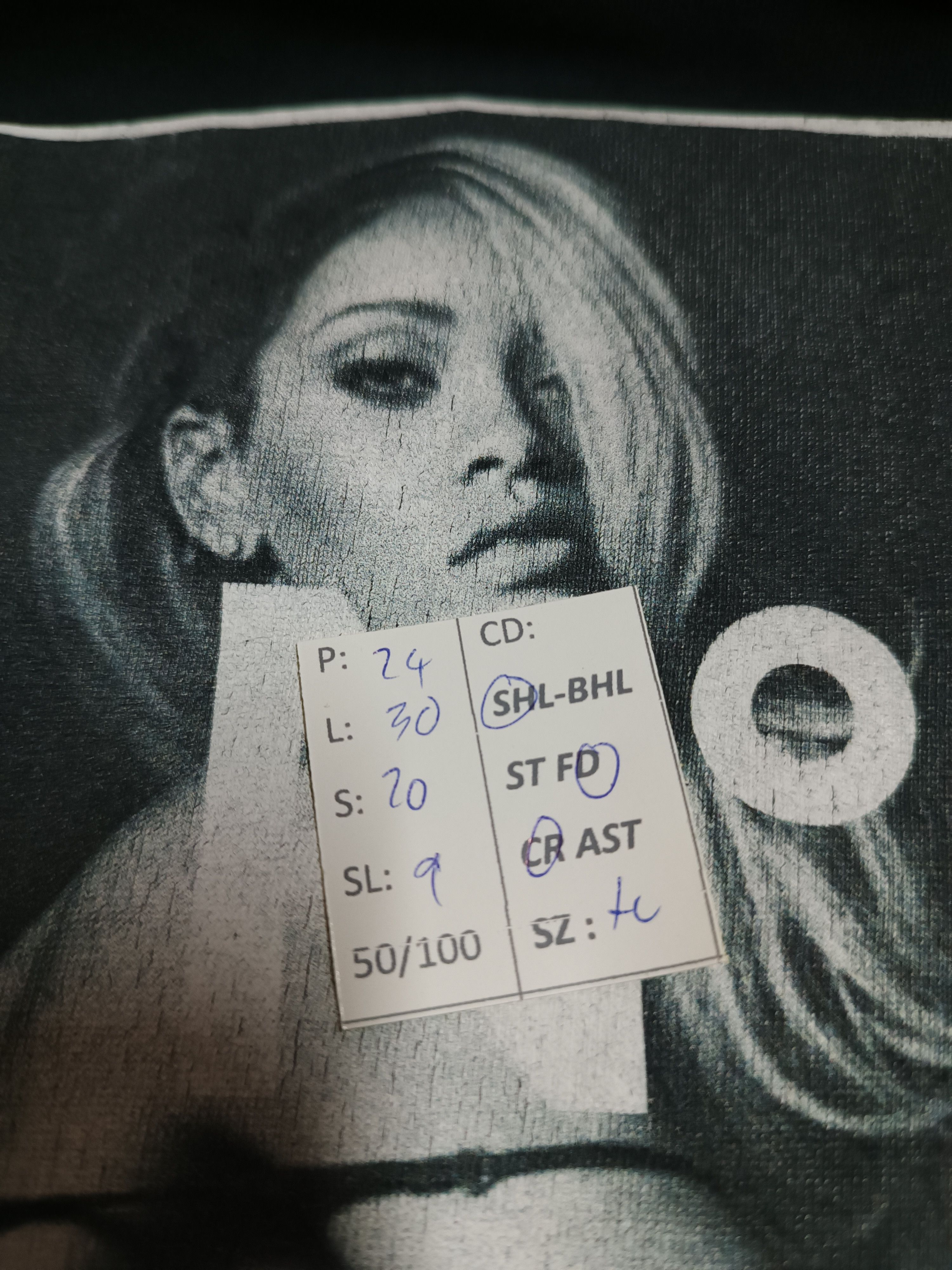 Rap Tees FADED VINTAGE RIHANNA POTRAIT TEE asap rocky travis scott Size US XL / EU 56 / 4 - 16 Thumbnail