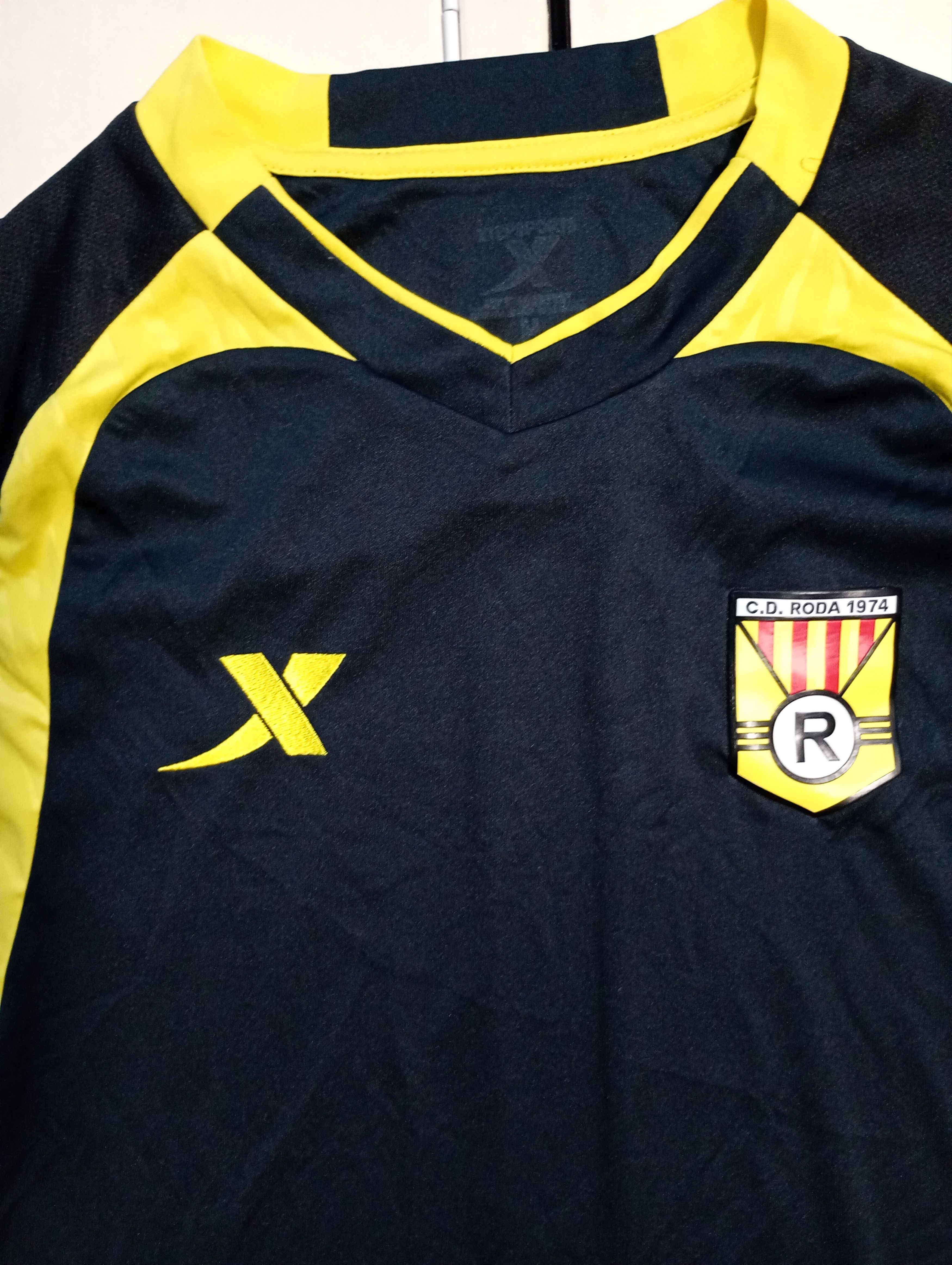 Other Xtep C.D.Roda Jersey size M Size US M / EU 48-50 / 2 - 6 Thumbnail