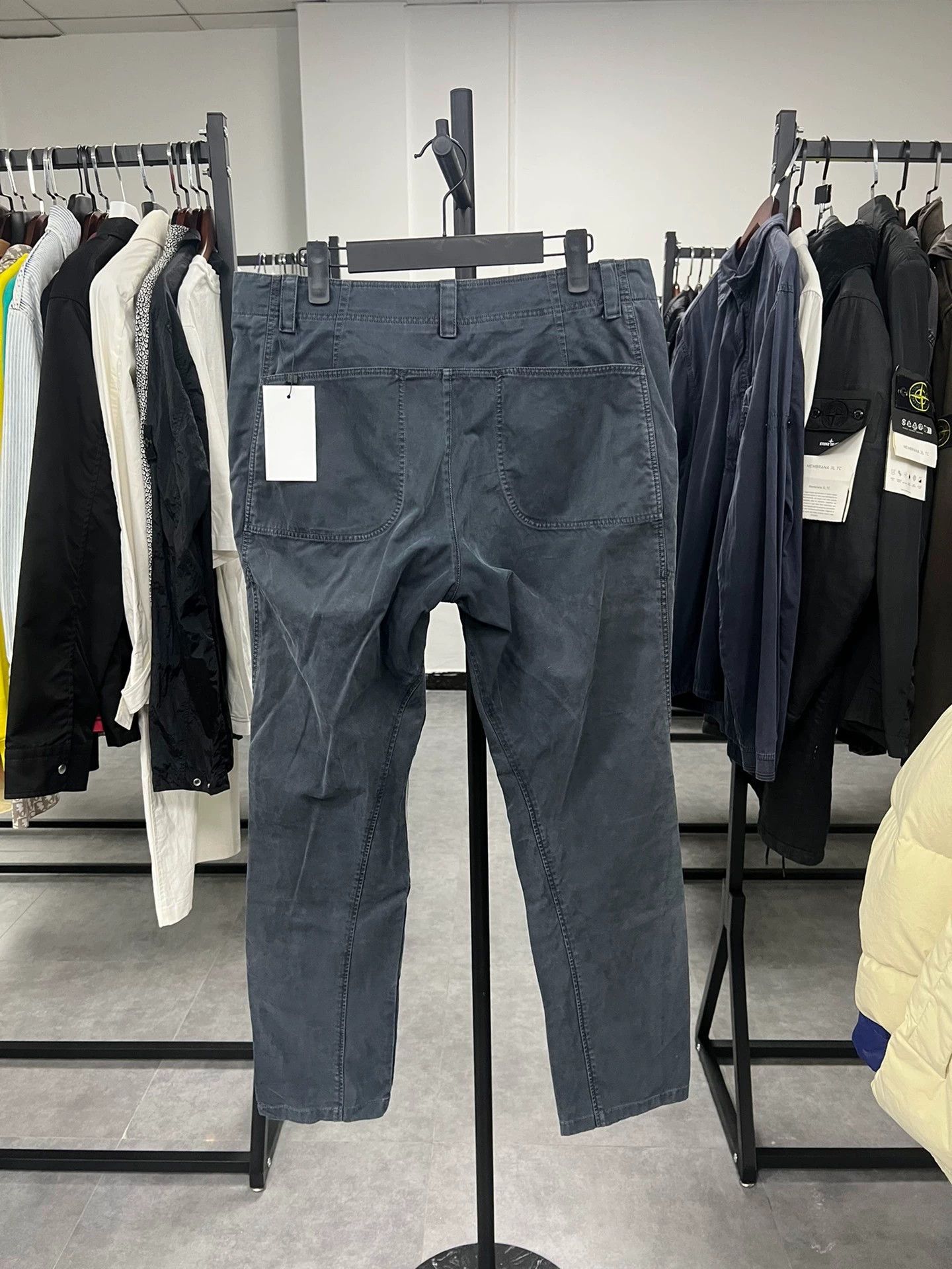 Louis Vuitton Louis Vuitton washed work pants for logging Size US 32 / EU 48 - 2 Thumbnail