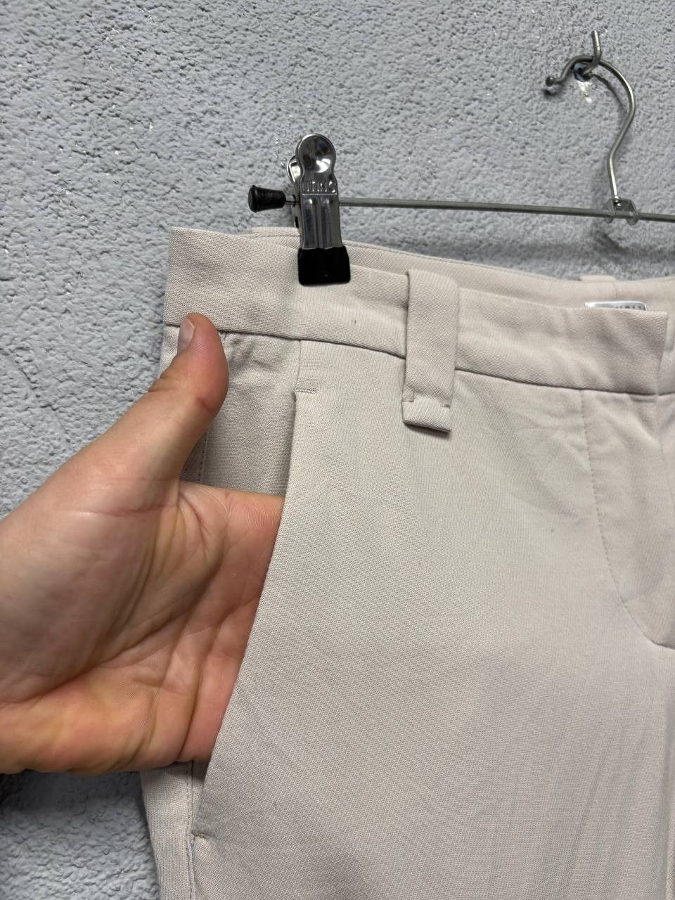 Brunello Cucinelli Brunello Cucinelli womens wool pants biege size US 6 / M Size 28" / US 6 / IT 42 - 5 Thumbnail