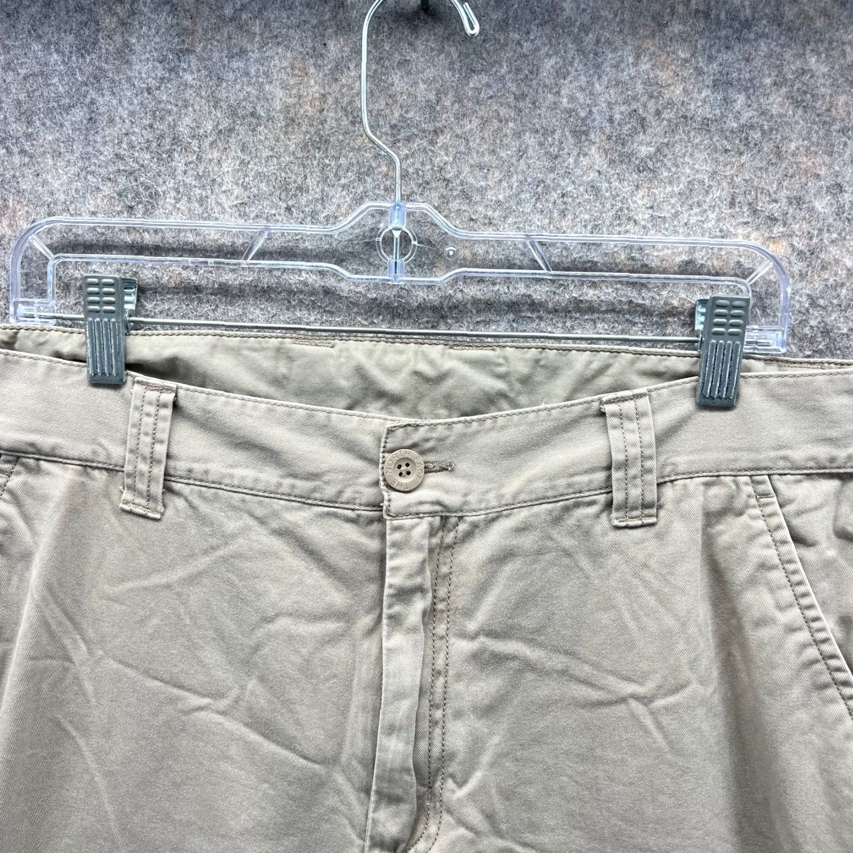 The North Face The North Face Pants Men 36 Beige Chino Flat Front Regular Waist 36 Inseam 30 Straight Pocket Solid Canvas Cotton Size US 36 / EU 52 - 6 Thumbnail