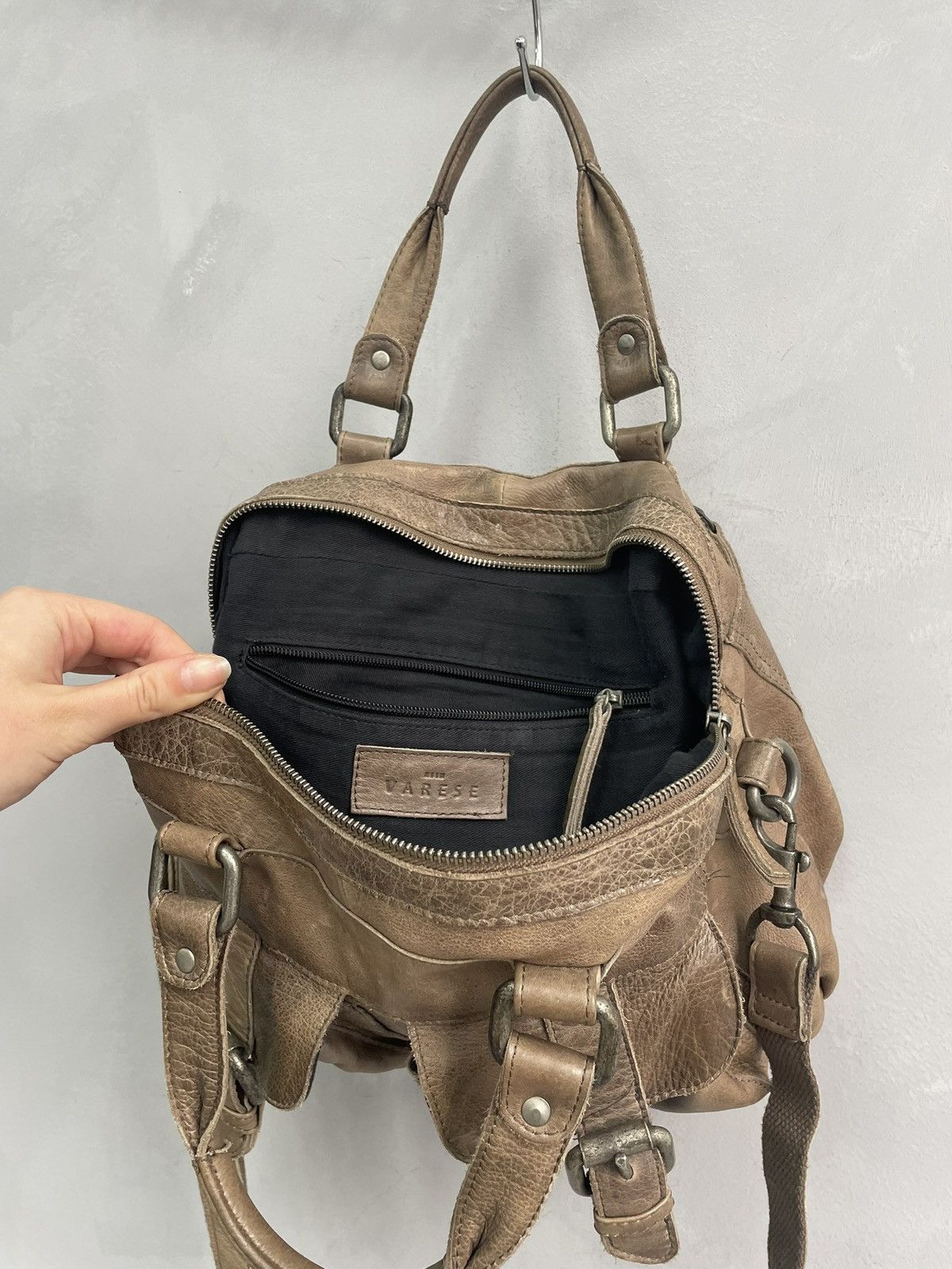 KMRii Rare avant garde leather kmrii style messenger bag Size ONE SIZE - 9 Thumbnail