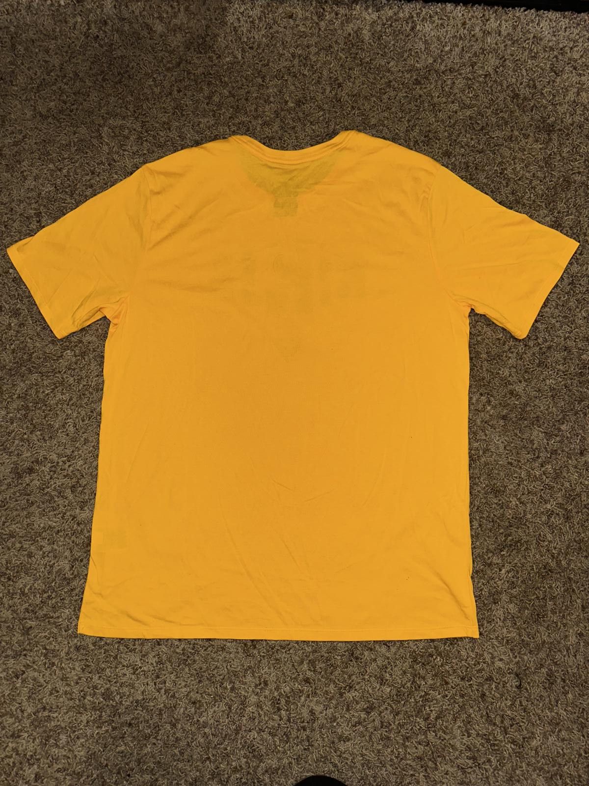 Nike Nike Dri-Fit Ninja Skull Graphic Yellow Shirt 2016 Size US XL / EU 56 / 4 - 7 Thumbnail