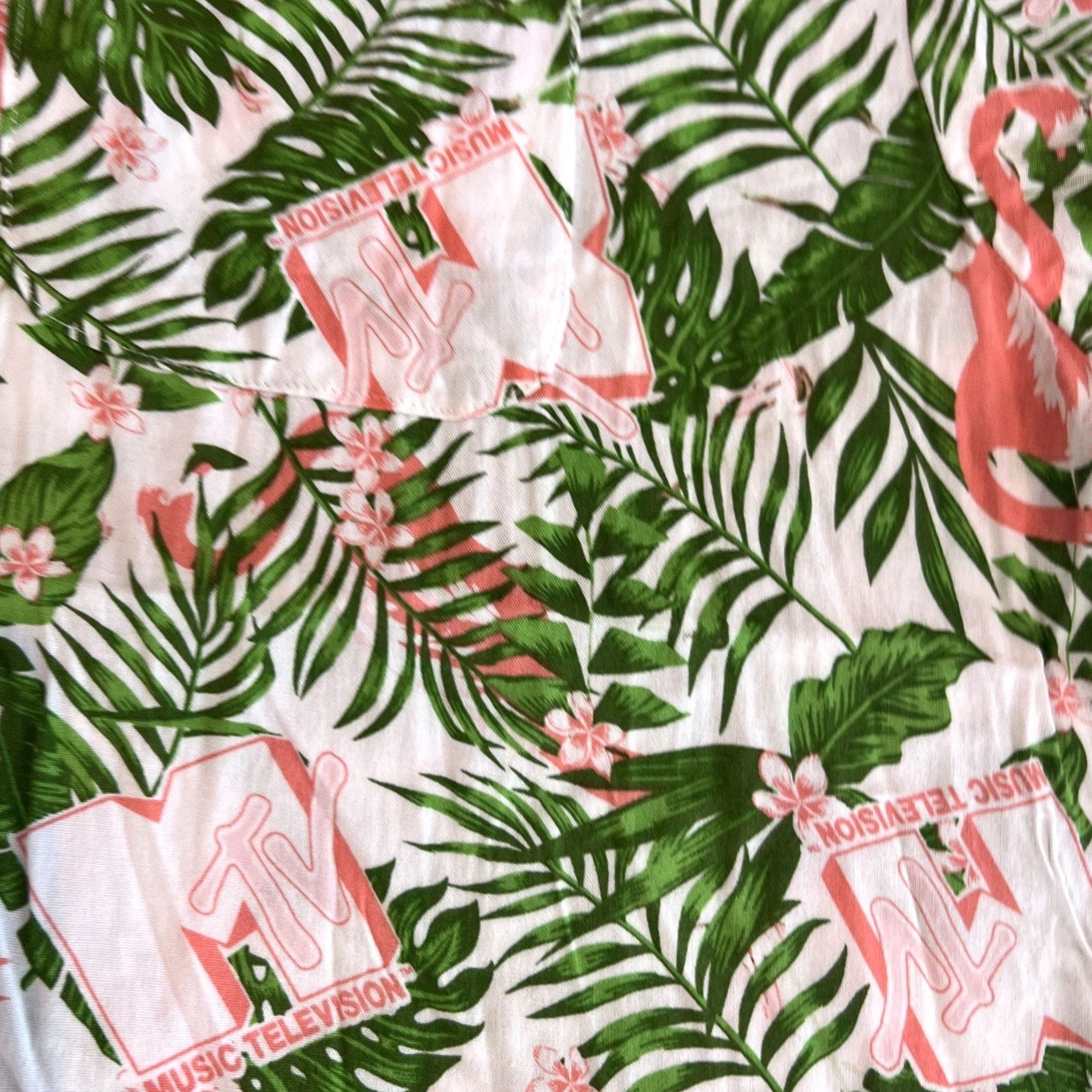 Vintage MTV Hawaiian Rayon Button-Up Shirt Floral Flamingos Pocket 2XL Green Pink Mens Vintage No N/A Size US XXL / EU 58 / 5 - 3 Thumbnail