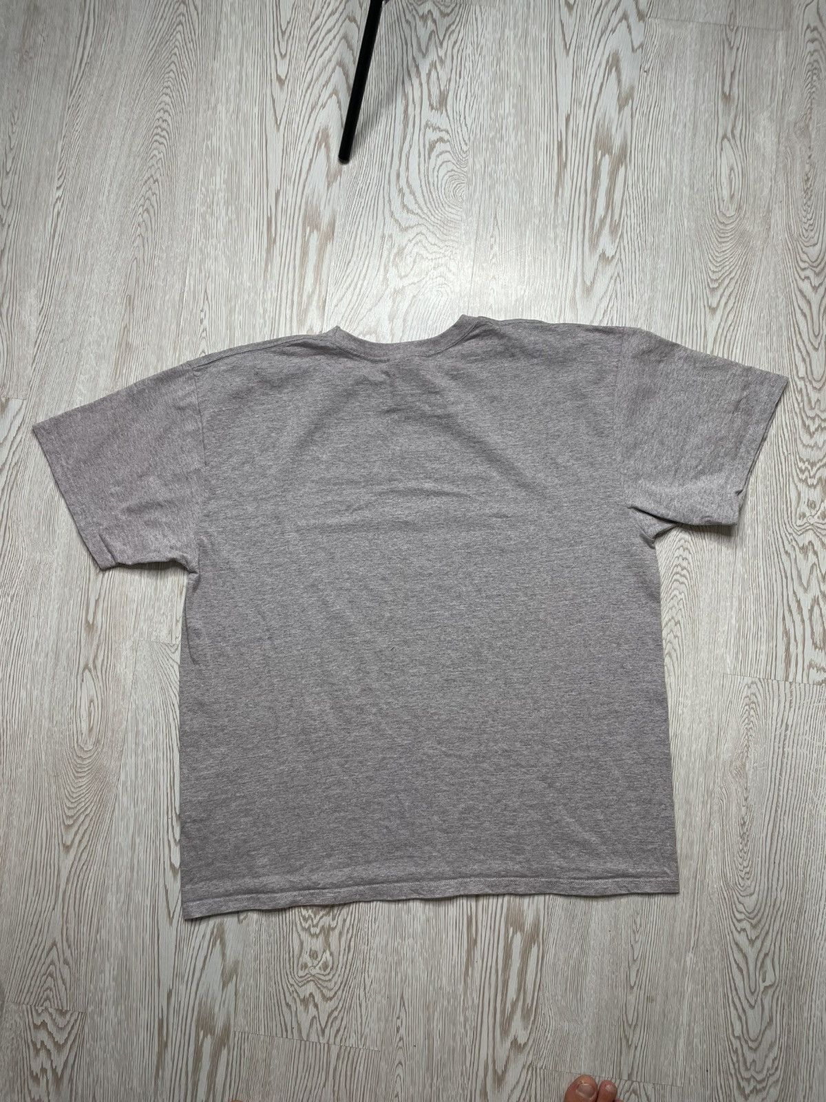 Nike Vintage 90s Nike Town New York Gray tee size Xl Size US XL / EU 56 / 4 - 10 Thumbnail