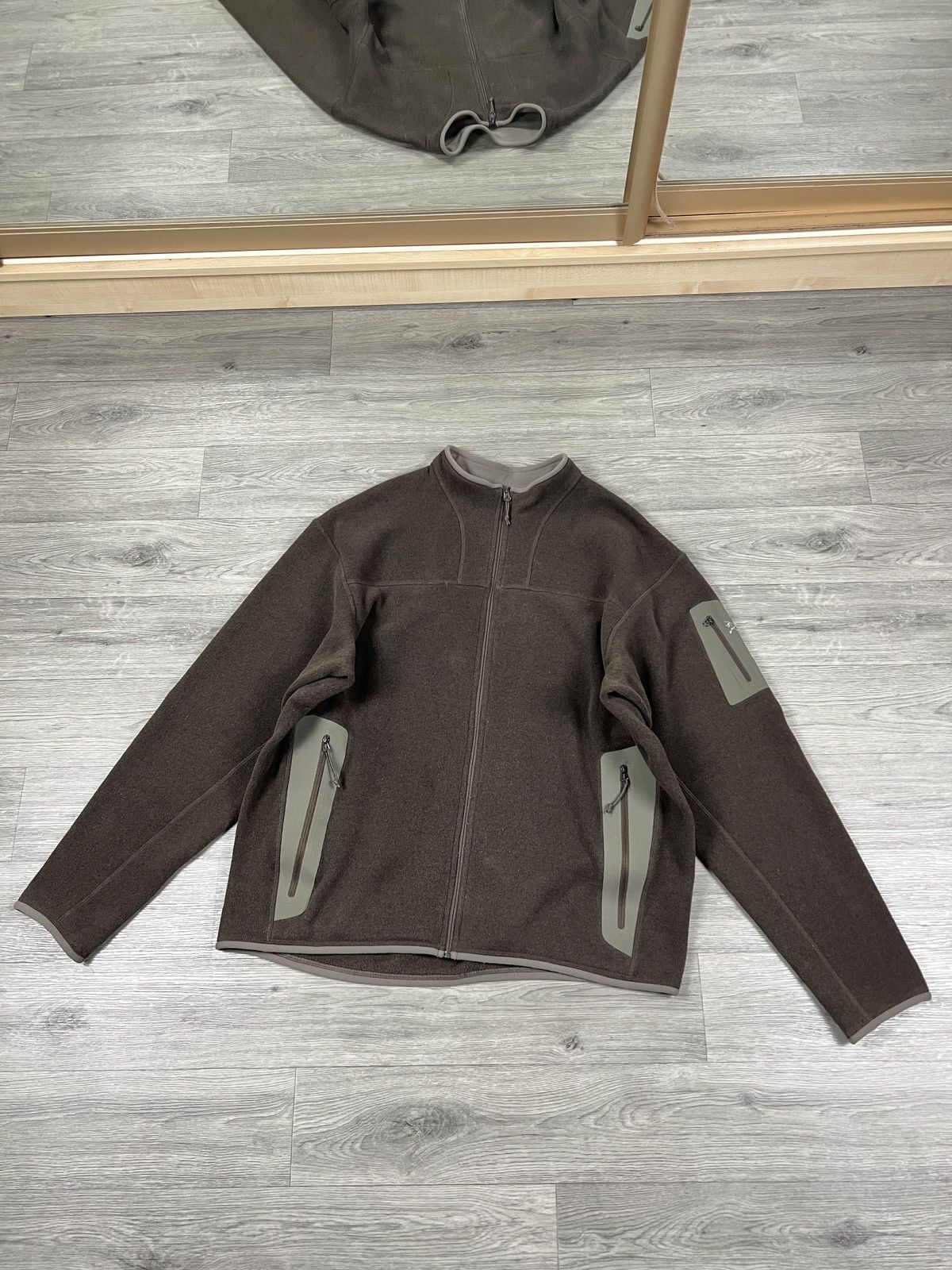 Arc'teryx Arc'teryx Gamma AR Softshell Polartec Brown Zip up