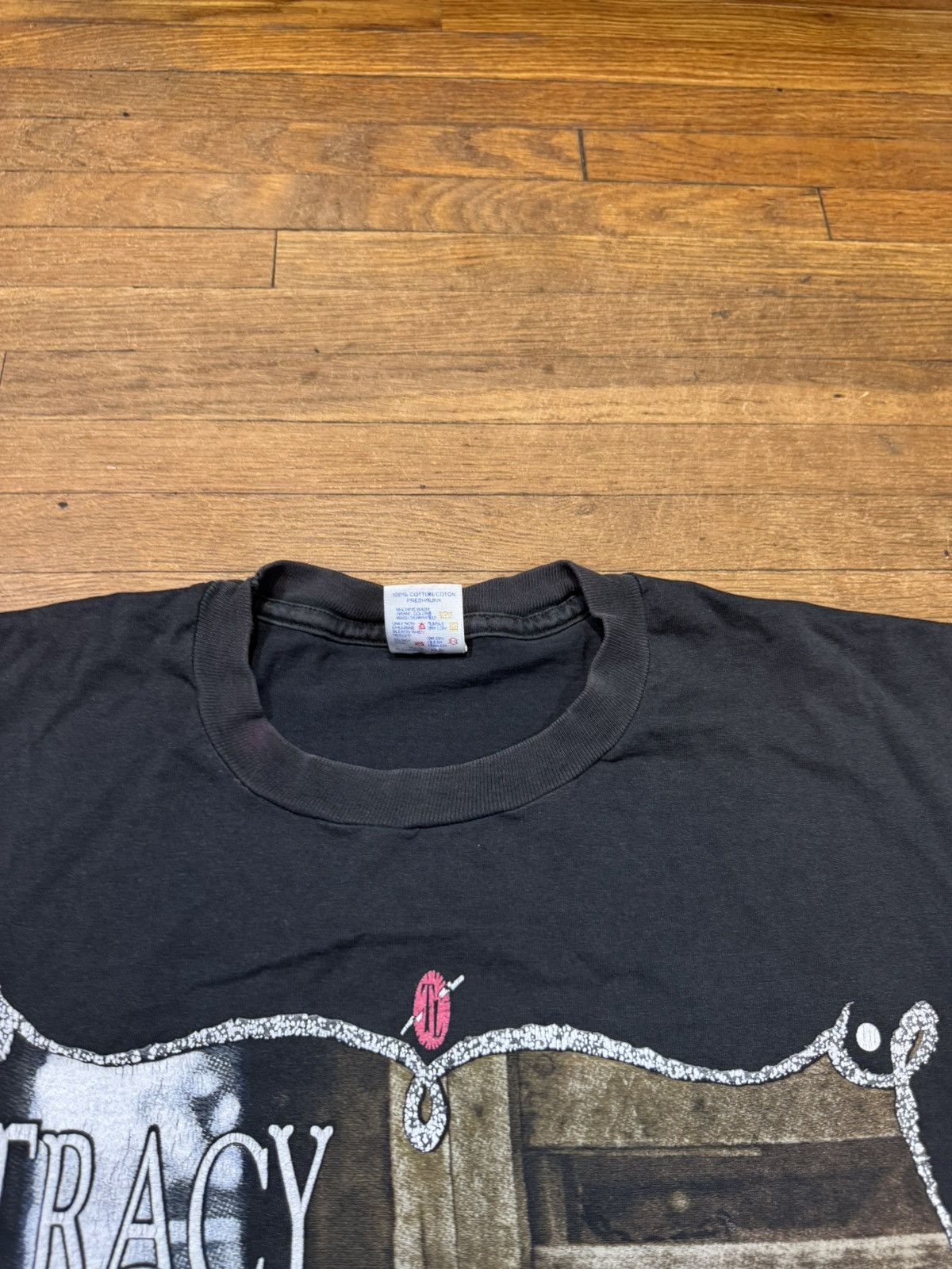 Vintage Vintage Tracy Lawrence T Shirt 1993 Size US XL / EU 56 / 4 - 4 Thumbnail