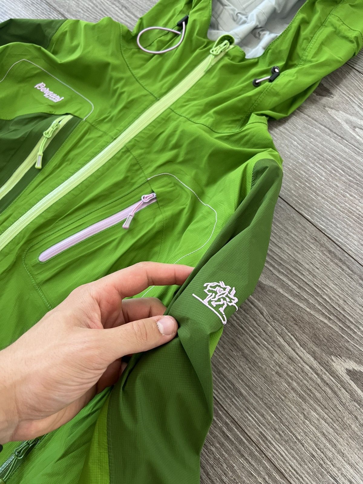 Bergans of Norway ‼️Bergans Of Norway Thin Hooded Cecilie Pro Gorpcore Jacket‼️ Size L / US 10 / IT 46 - 12 Thumbnail