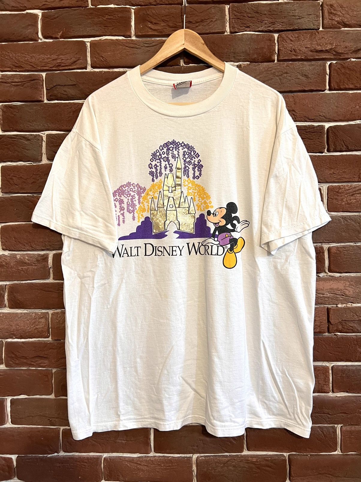 Rare Vintage 90s Mickey Mouse Walt Disney World Cartoon Tee