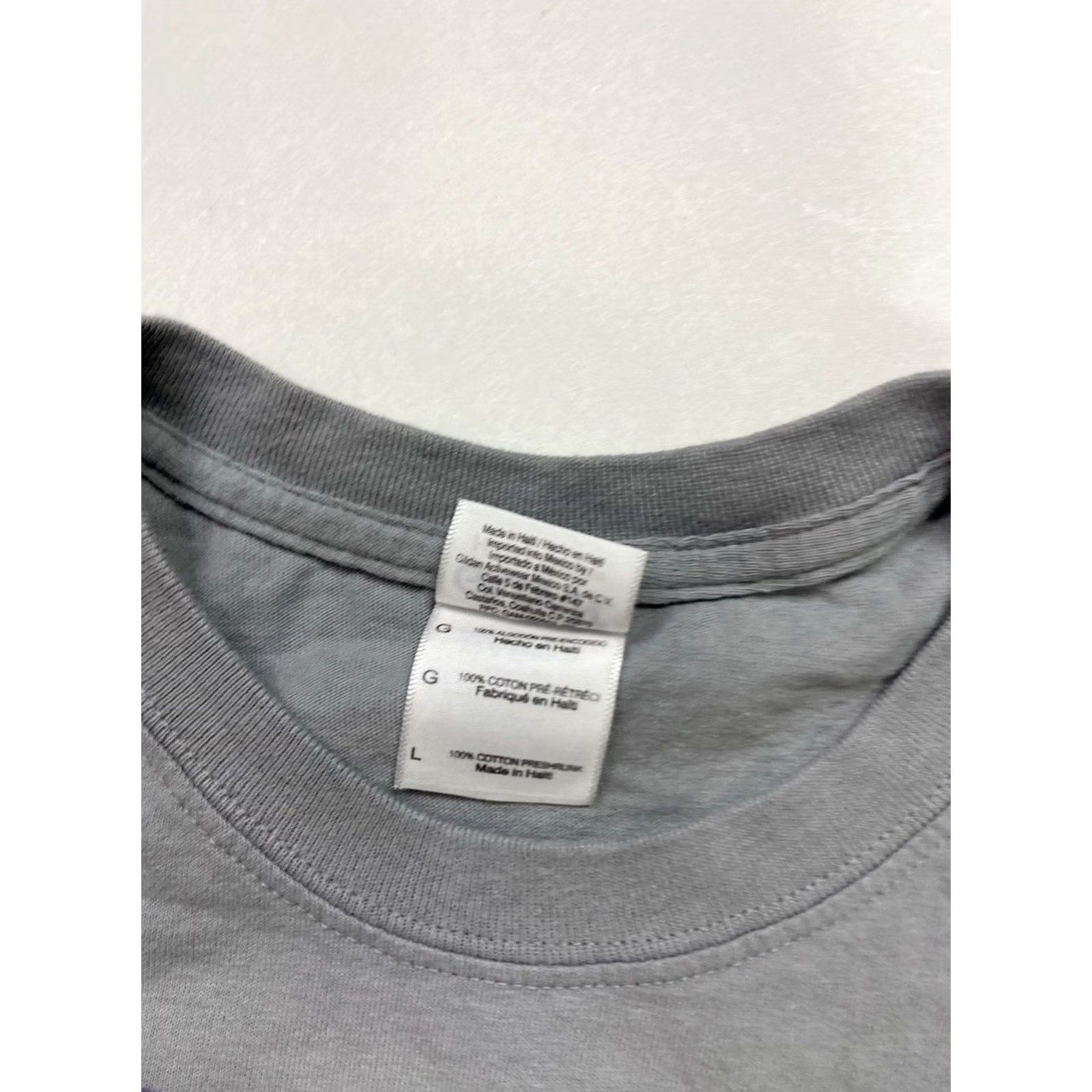 Gildan VINTAGE Skull Vampire Graphic T-shirt Men Large Gray Logo Purple Big Print Short Sleeve Size US L / EU 52-54 / 3 - 5 Thumbnail