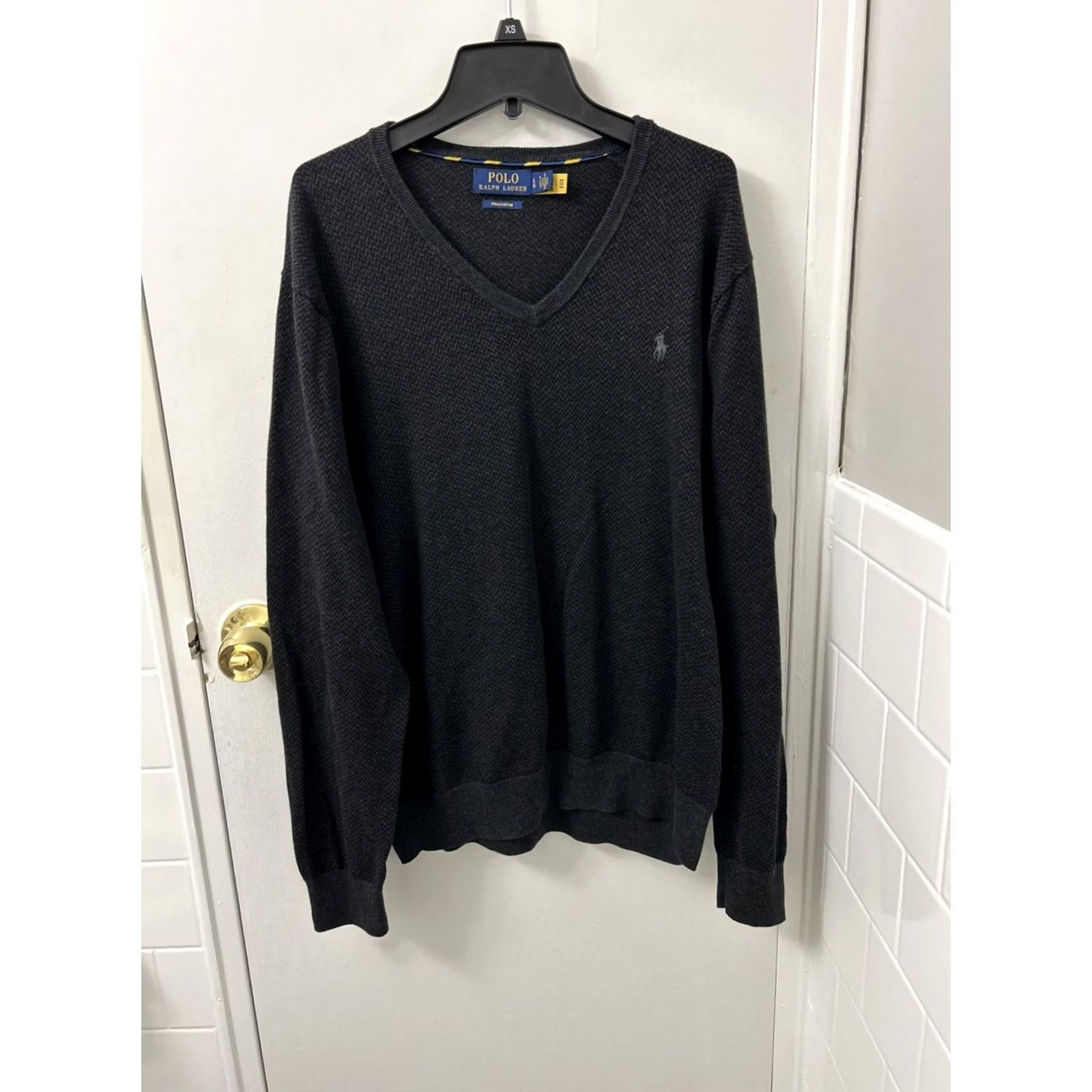 Ralph Lauren Polo Ralph Lauren Sweater Mens L Black V Neck Herringbone Pima Cotton Pullover Size US L / EU 52-54 / 3 - 2 Thumbnail