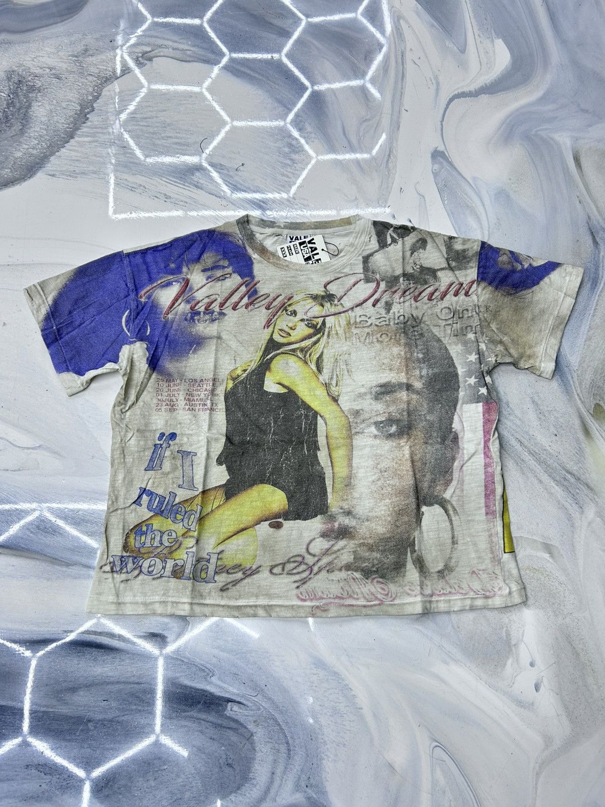 Vale Brittney Spears Crash Tee Cream Blue Size S