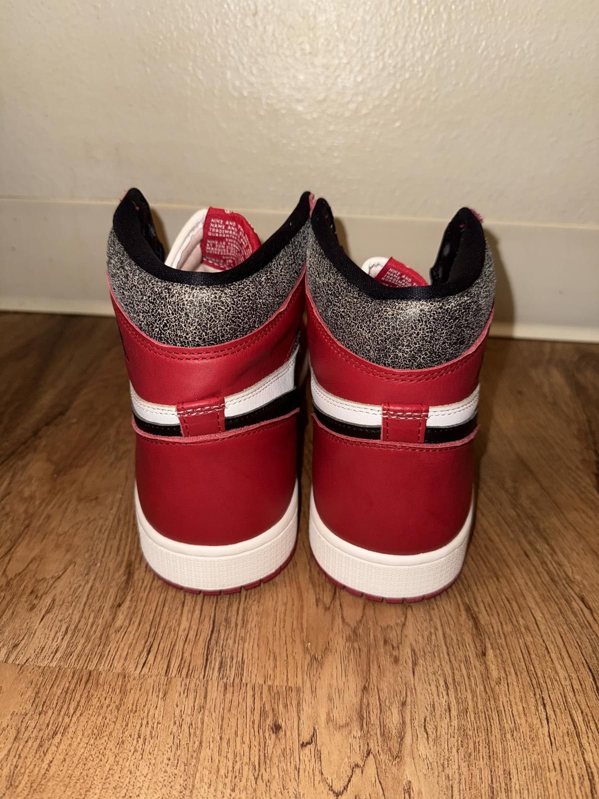 Jordan Brand Jordan 1 Retro High OG Chicago Lost And Found Size US 12.5 / EU 45-46 - 4 Thumbnail