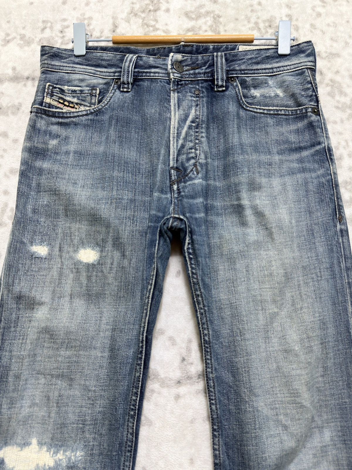 Diesel Diesel Safado Straight Fit Distressed Whiskered Denim Jeans Size US 29 - 3 Thumbnail
