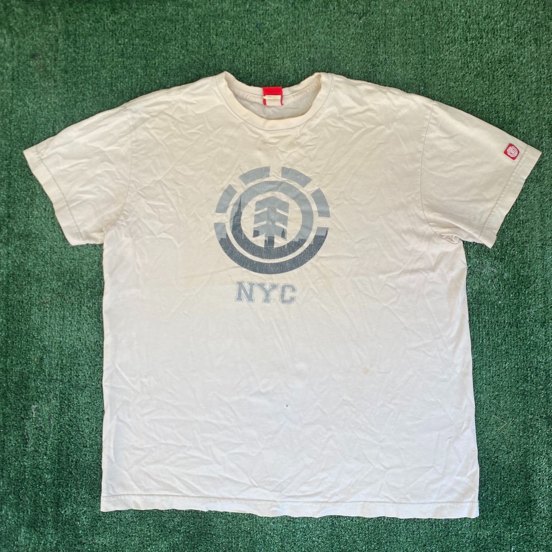 Element Vintage Y2K Element Skateboard Shirt NYC Skater Logo Tee Size US L / EU 52-54 / 3 - 1 Thumbnail
