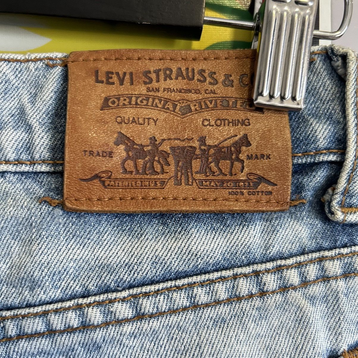 Levi's Vintage Levi’s Blue Wash Denim Size US 28 / EU 44 - 10 Thumbnail