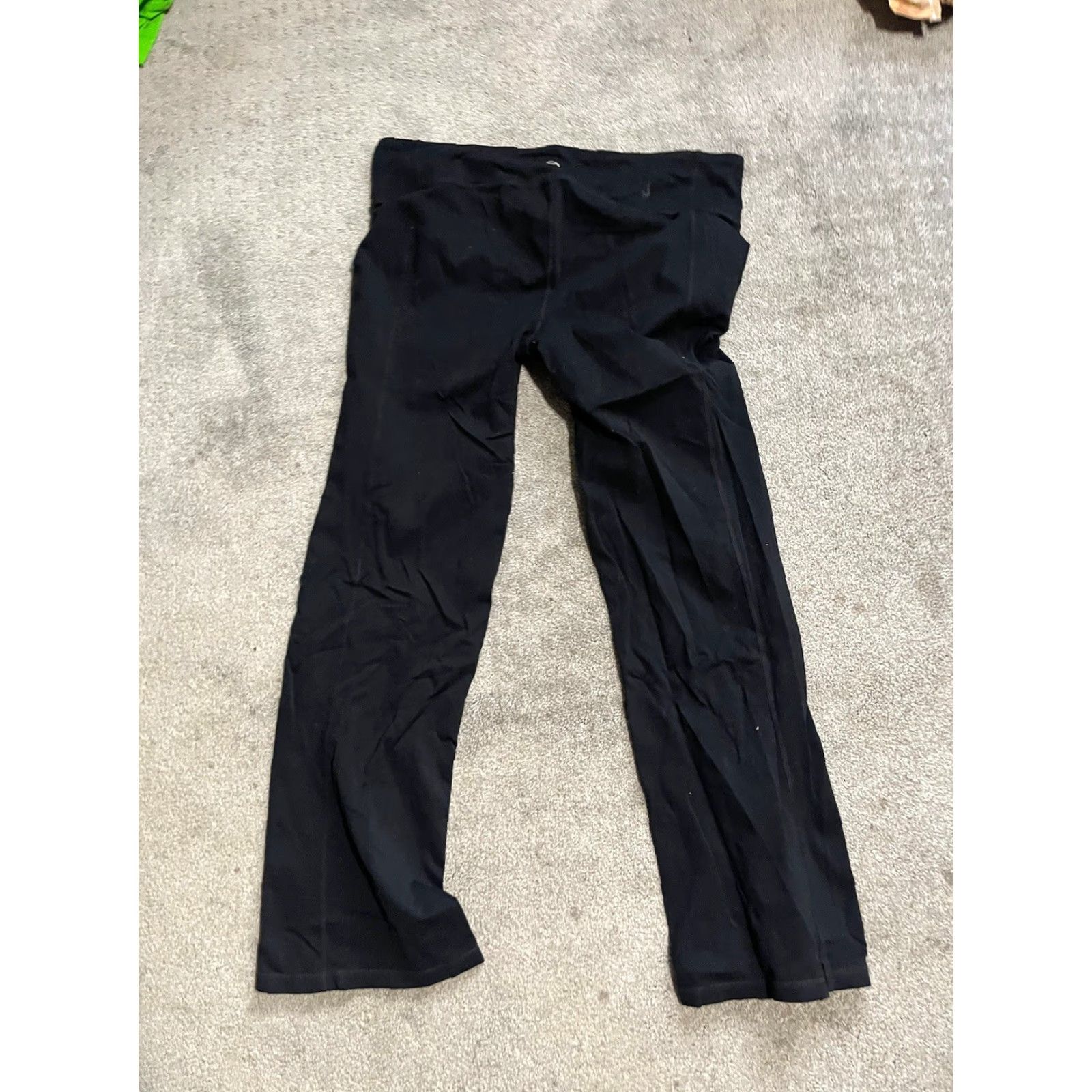 Gap Gap XL Ankle women's black Gapfit Blackout High Rise Bootcut Studio Dance Pants Size 40" / US 18 - 3 Thumbnail
