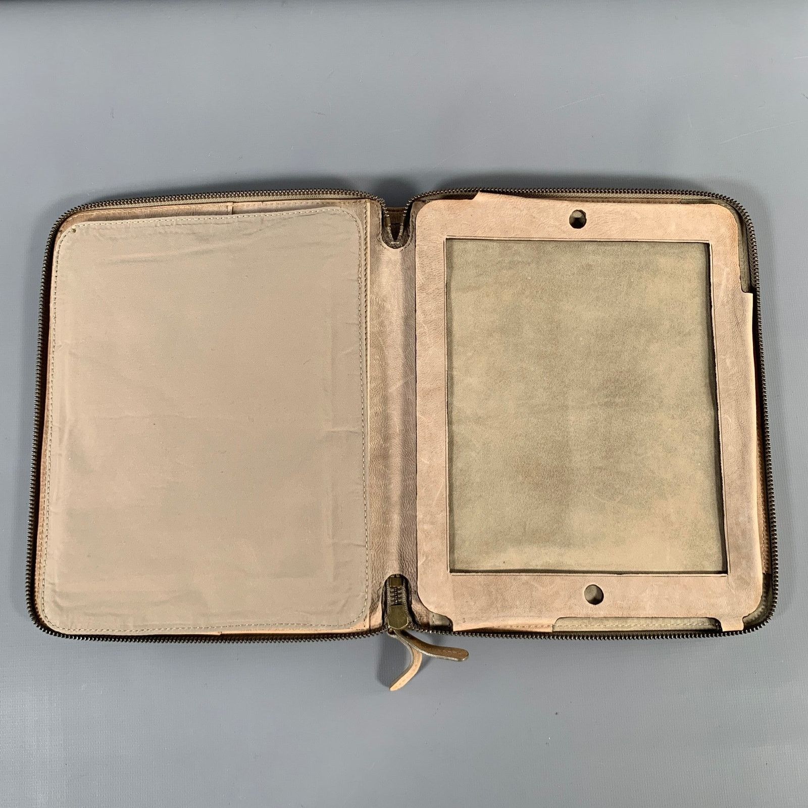 Brunello Cucinelli BRUNELLO CUCINELLI Taupe Leather iPad Case Leather Goods Size ONE SIZE - 5 Thumbnail