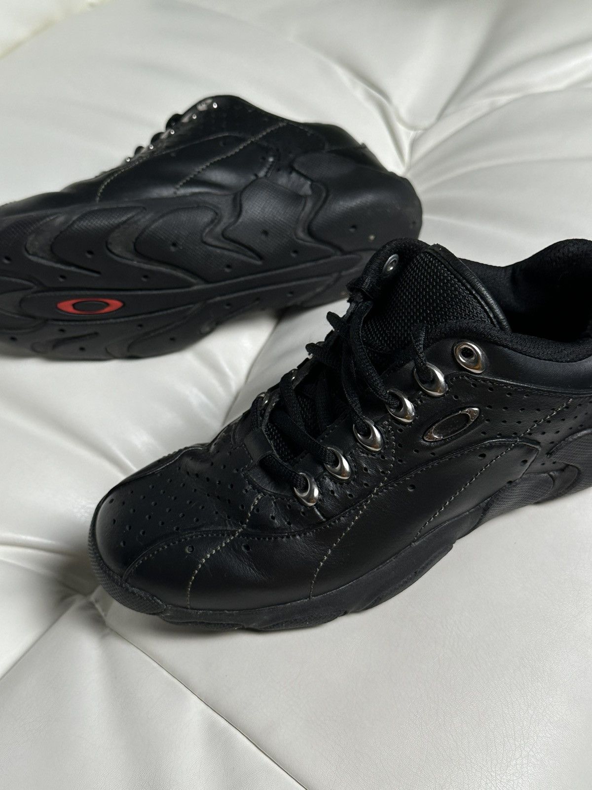 Oakley × Vintage Vintage Oakley Leather Outdoor Shoes Size US 7.5 / EU 40-41 - 2 Thumbnail