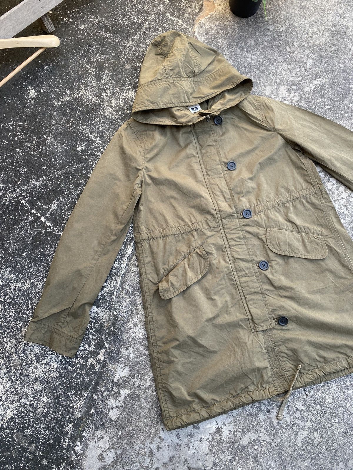Uniqlo 🔥 21” x 31.2” 🔥 Vintage Y2K Uniqlo Parka Size US M / EU 48-50 / 2 - 4 Thumbnail