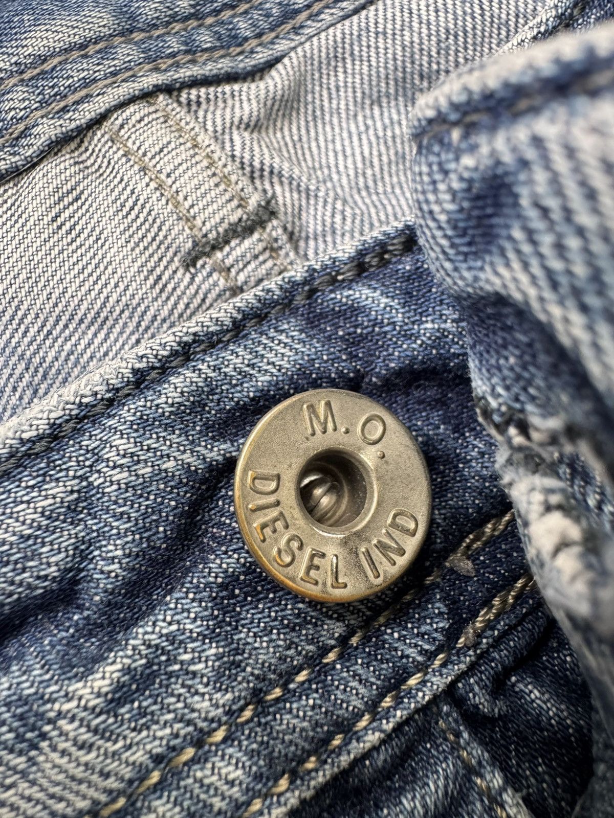 Diesel Y2K Distressed Diesel Jeans Baggy Size US 36 / EU 52 - 16 Thumbnail