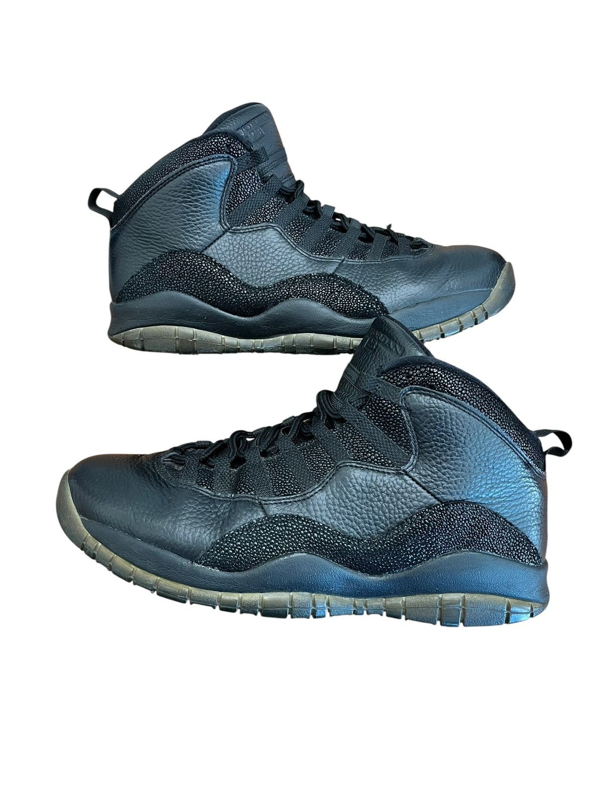 Jordan Brand Jordan 10 Retro OVO Black Size US 12 / EU 45 - 2 Thumbnail