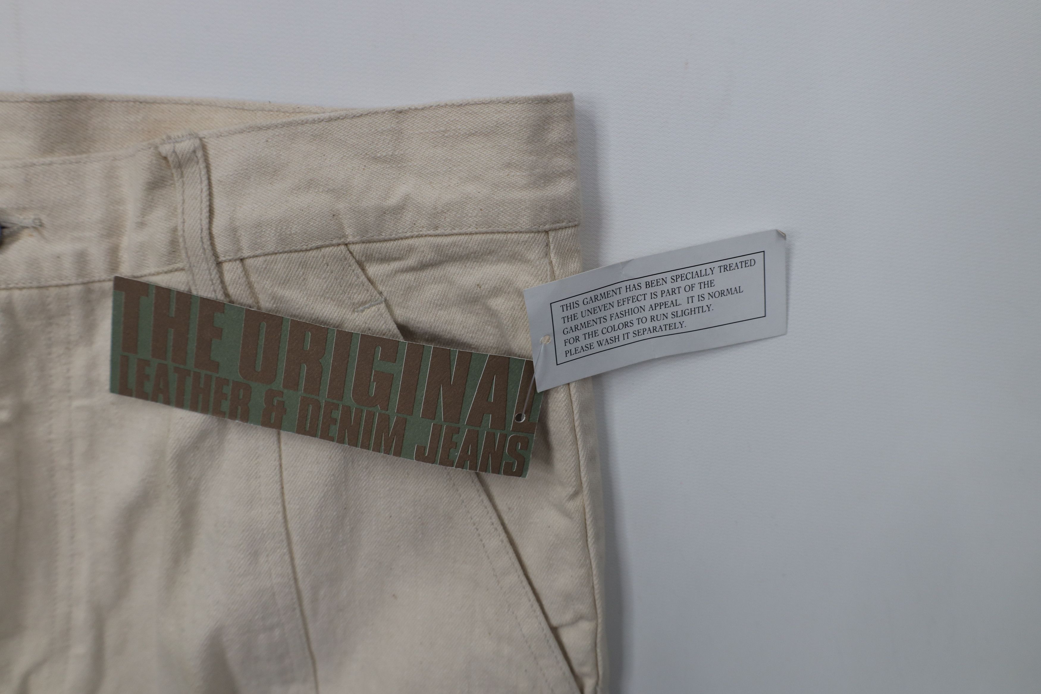 Vintage Deadstock Vintage 90s Streetwear Leather Trim Cargo Shorts Size US 32 / EU 48 - 7 Thumbnail