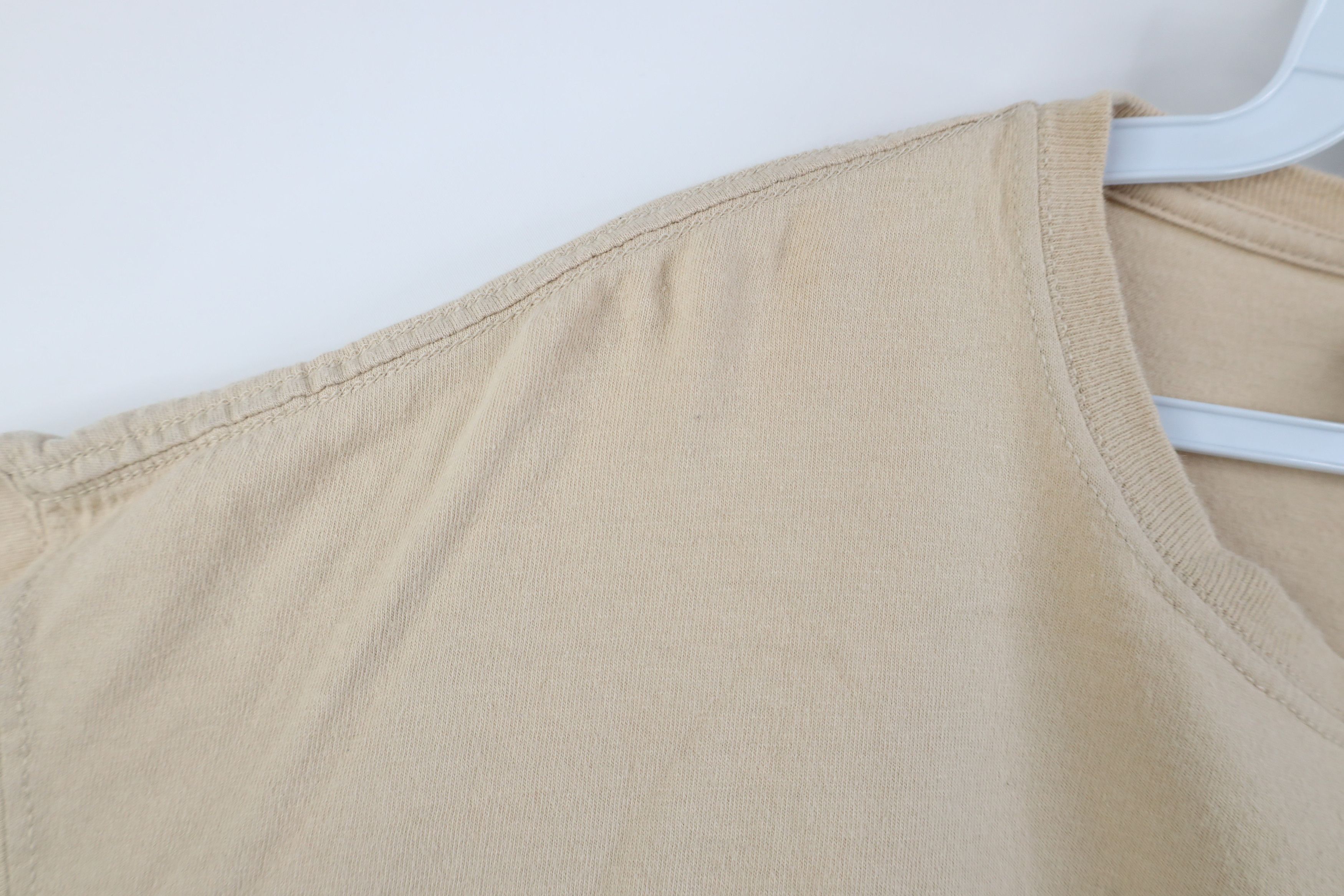 Russell Athletic Vintage 90s Y2K Russell Athletic Pocket T-Shirt Khaki Tan Size US XL / EU 56 / 4 - 9 Thumbnail