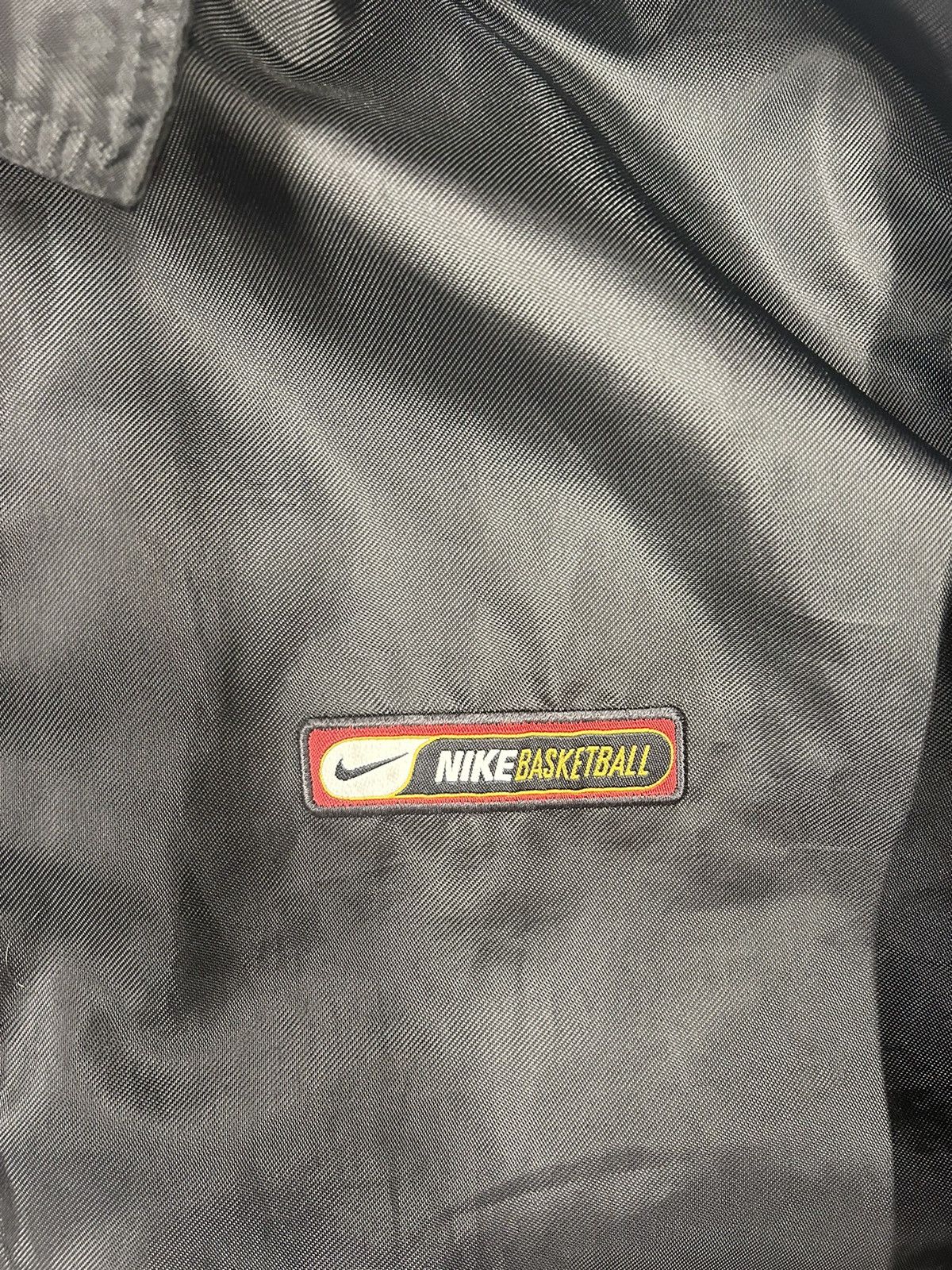 Nike × Vintage Crazy Vintage Black Nike Basketball Windbreaker Y2K 90s Size US L / EU 52-54 / 3 - 2 Thumbnail