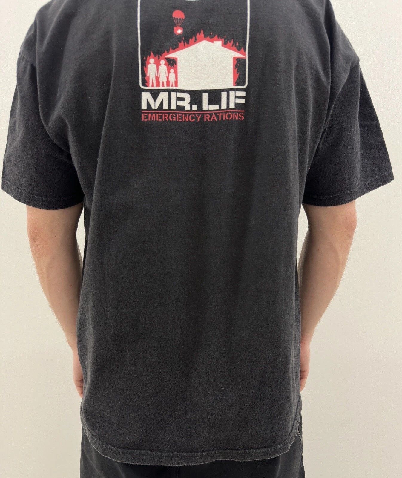 Hanes Vintage Mr. Lif Emergency Rations Shirt Faded Mens Hip Hop Size US L / EU 52-54 / 3 - 8 Thumbnail