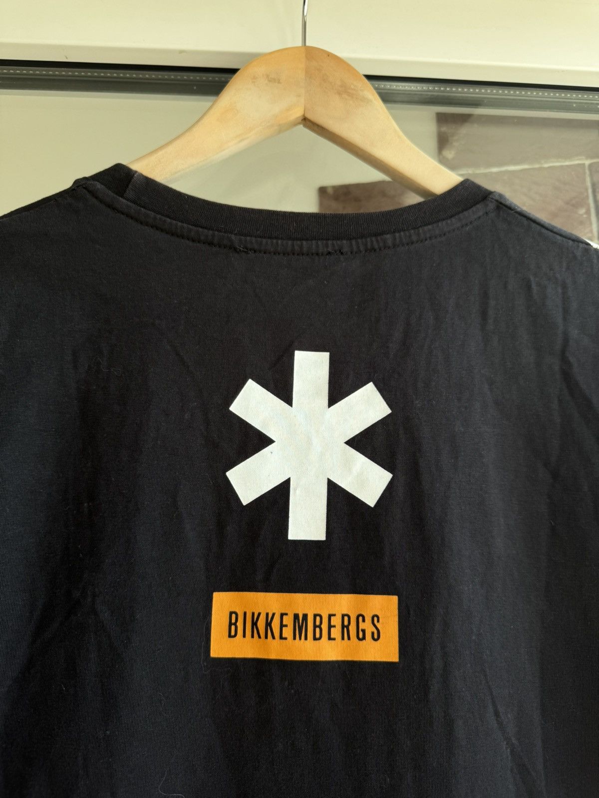 Dirk Bikkembergs Dirk Bikkembergs Tee Big Logo Size US XL / EU 56 / 4 - 7 Thumbnail