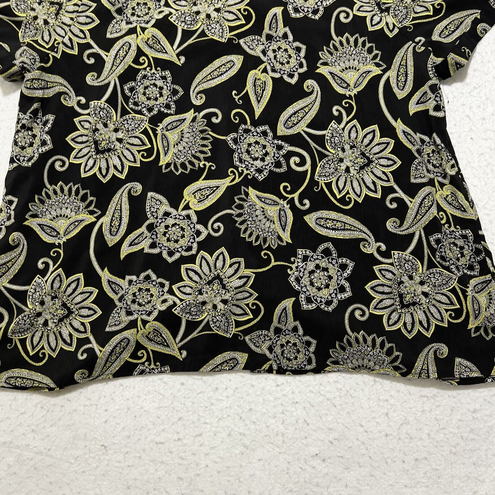 Other Catherine's Short Sleeve Button Up Floral Shirt Yellow Black Size XL / US 12-14 / IT 48-50 - 11 Thumbnail