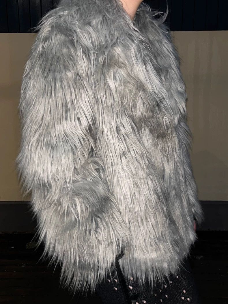 Dries Van Noten DRIES VAN NOTEN Greyish-silver fur Size L / US 10 / IT 46 - 2 Thumbnail
